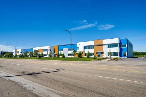 10536 184 St. Nw, Edmonton, AB 