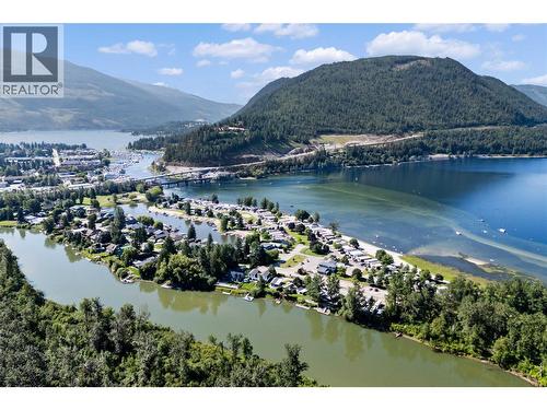 27 Crescent Bay, Sicamous, BC 