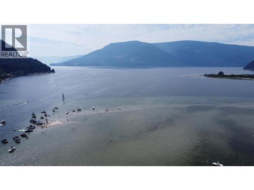 27 Crescent Bay, Sicamous, BC 