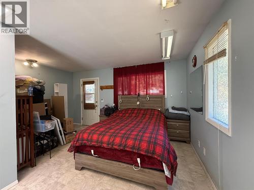 4630 Highway 3A Highway, Nelson, BC - Indoor Photo Showing Bedroom