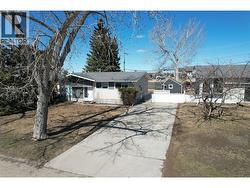 1916 90 Avenue Dawson Creek, BC V1G 1A6