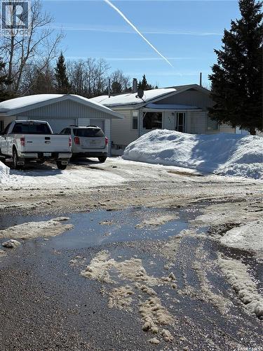 207 Third Avenue W, Kelvington, SK - Outdoor