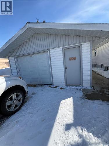 207 Third Avenue W, Kelvington, SK - Outdoor With Exterior