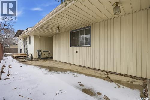 3 Carson Road, Regina, SK - Outdoor