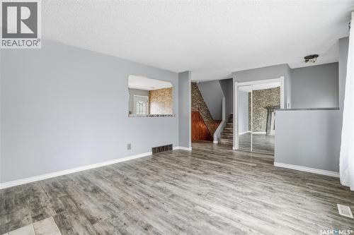 3 Carson Road, Regina, SK - Indoor