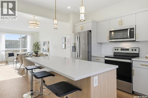 14 Taskamanwa Terrace, Saskatoon, SK - Indoor Photo Showing Kitchen With Upgraded Kitchen