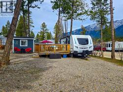 4868 RIVERVIEW Drive Lot# 146 Edgewater, BC V0A 1E0