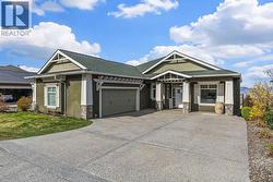 629 Almandine Court Kelowna, BC V1W 4Z5