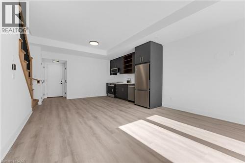 88 Everett Common, St. Catharines, ON - Indoor