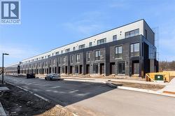 84 EVERETT Common St. Catharines, ON L2P 0H1