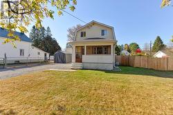 32 RAILWAY STREET Laurentian Hills, ON K0J 1J0