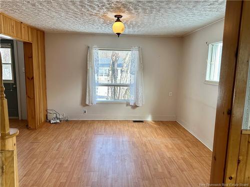 39 Diamond Dr, Minto, NB 