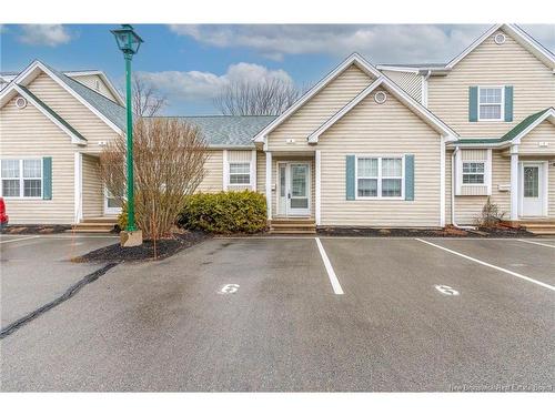 6-354 Amirault St, Dieppe, NB 