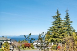 3628 Glen Oaks Dr Nanaimo, BC V9T 5J8