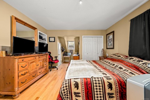 745 Lazo Rd, Comox, BC 
