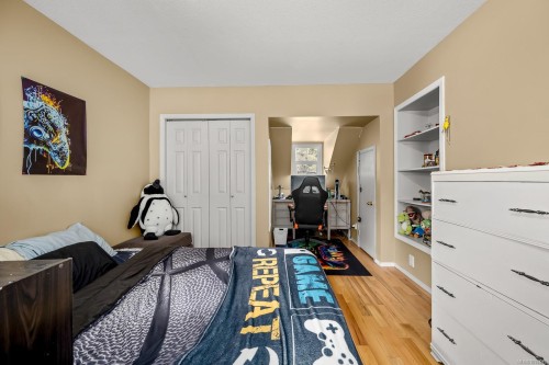 745 Lazo Rd, Comox, BC 