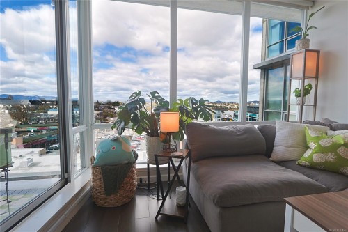 1001-160 Wilson St  Victoria, BC V9Z 3P9