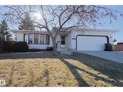 18419 91 AV NW  Edmonton, AB T5T 1N8