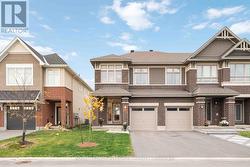 221 FINSBURY AVENUE Ottawa, ON K2S 2X9