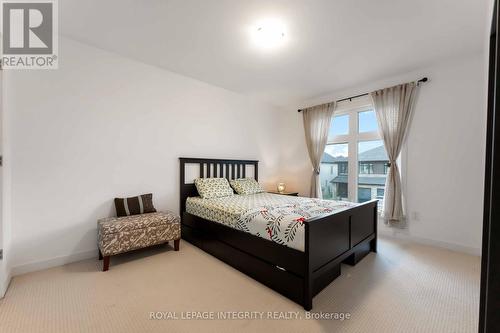 221 Finsbury Avenue, Ottawa, ON - Indoor Photo Showing Bedroom