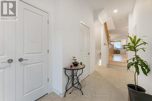 221 Finsbury Avenue, Ottawa, ON - Indoor Photo Showing Other Room
