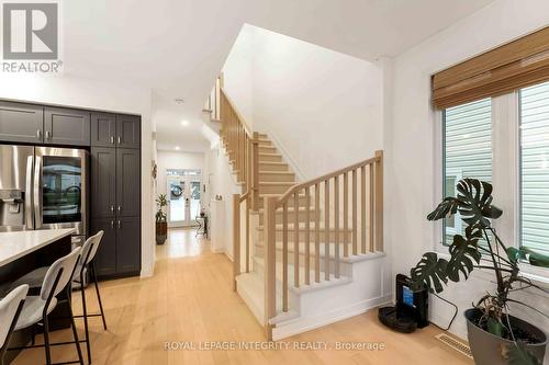 221 Finsbury Avenue, Ottawa, ON - Indoor