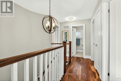 1078 Augustus Drive, Burlington, ON - Indoor Photo Showing Other Room