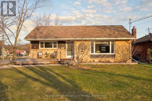 2 CADILLAC DRIVE  Guelph (St. George's), ON N1E 2B5