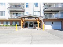 104 33535 KING ROAD Abbotsford, BC V2S 6Z5