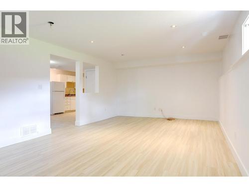 9811 Venables Drive, Vernon, BC - Indoor Photo Showing Other Room