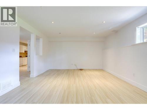 9811 Venables Drive, Vernon, BC - Indoor Photo Showing Other Room