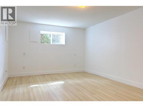 9811 Venables Drive, Vernon, BC - Indoor Photo Showing Other Room