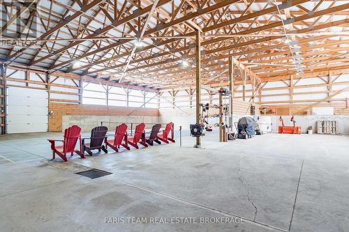 130 Concession 15 W, Tiny, ON -  Photo Showing Garage