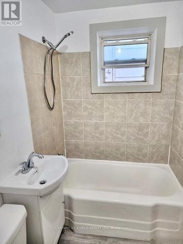 Unit 2 - Bath - 619 Ridley Avenue, Cornwall, ON - Indoor Photo Showing Bathroom