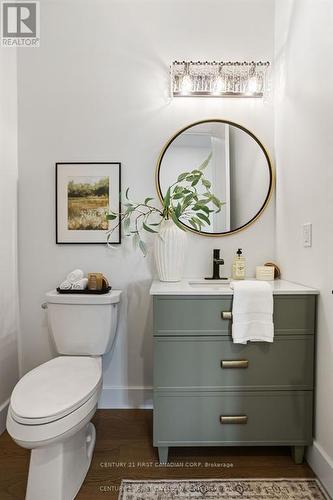 Lot 104 Darwin Crescent, London South (South V), ON - Indoor Photo Showing Bathroom