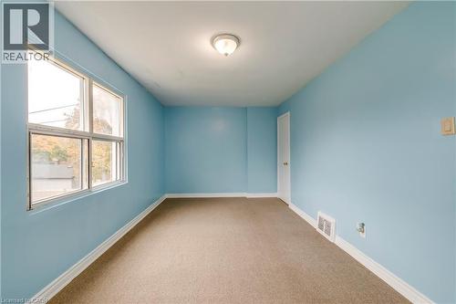 98 Armstrong Avenue, Hamilton, ON - Indoor Photo Showing Other Room