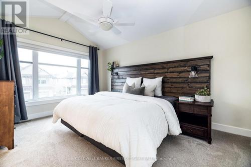 211 Purchase Crescent, Ottawa, ON - Indoor Photo Showing Bedroom