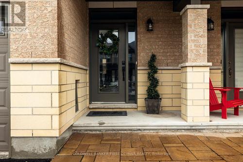 211 Purchase Crescent, Ottawa, ON - Outdoor With Exterior