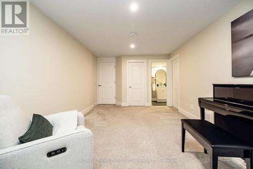 211 Purchase Crescent, Ottawa, ON - Indoor Photo Showing Other Room