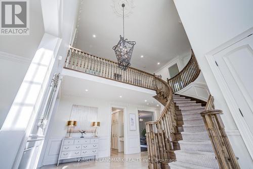 21 Kirkdale Crescent, Toronto, ON 