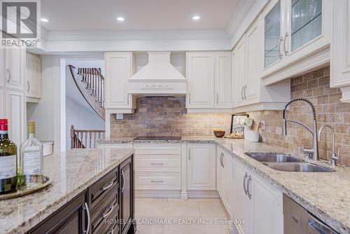 21 Kirkdale Crescent, Toronto, ON 