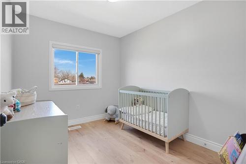 750 Lawrence Street Unit# 91, Cambridge, ON - Indoor Photo Showing Bedroom