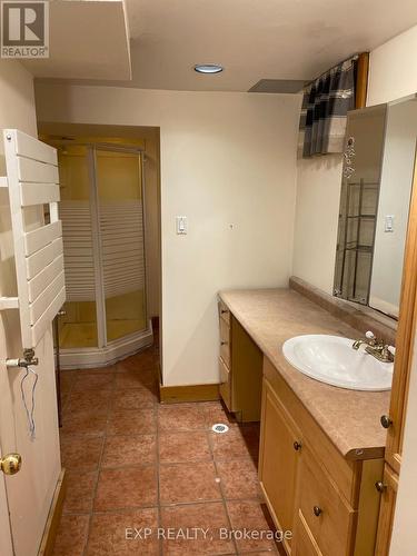 14926 Chinguacousy Road, Caledon, ON - Indoor Photo Showing Bathroom