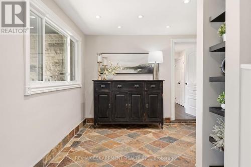 1189 Britannia Road, Burlington, ON - Indoor Photo Showing Other Room
