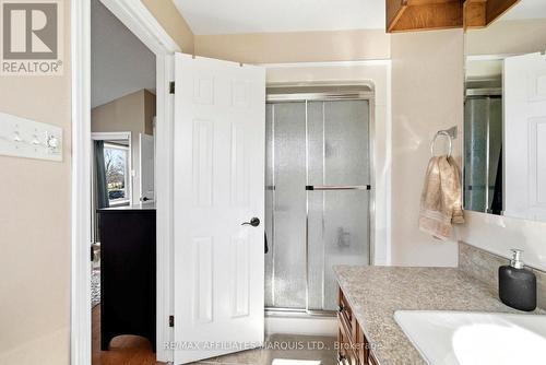 884 Kenyon Crescent, Cornwall, ON - Indoor Photo Showing Bathroom