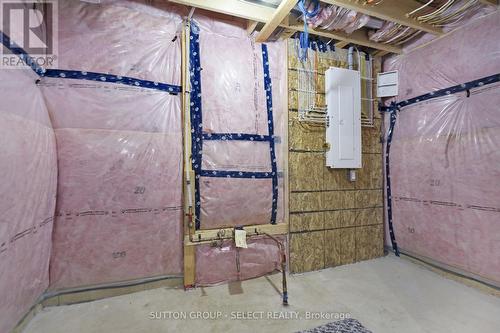 1 Bancroft Road, St. Thomas, ON - Indoor Photo Showing Basement