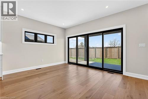 6192 Curlin Crescent, Niagara Falls, ON - Indoor Photo Showing Other Room