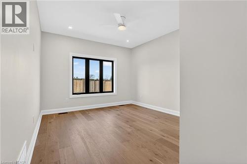6192 Curlin Crescent, Niagara Falls, ON - Indoor Photo Showing Other Room