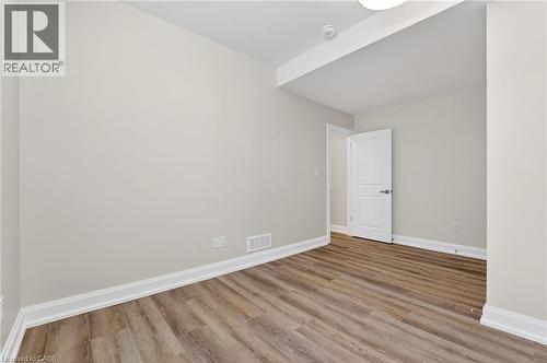6192 Curlin Crescent, Niagara Falls, ON - Indoor Photo Showing Other Room