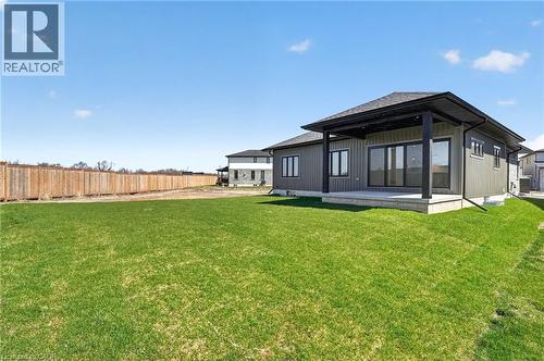 6192 Curlin Crescent, Niagara Falls, ON - Outdoor